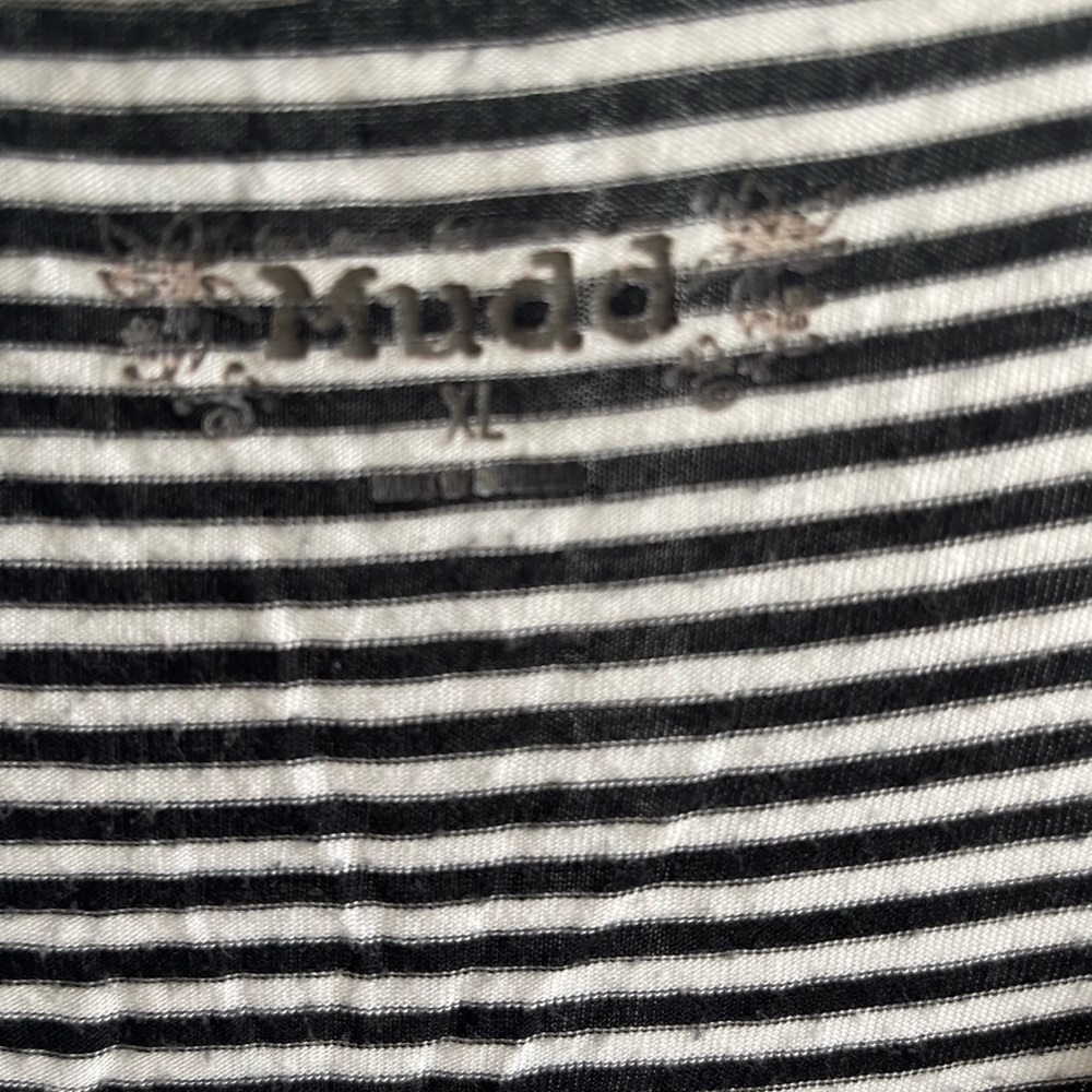 Mudd XL - Picture 2 of 3